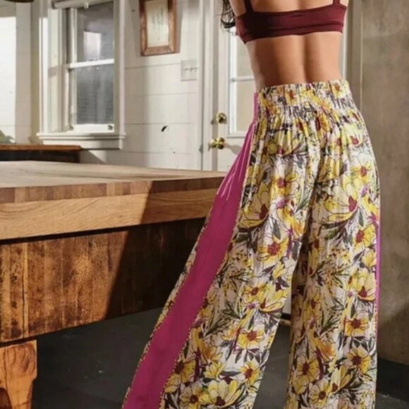 FREE PEOPLE INTIMATELY In Bloom lounge pant In Garden Combo NWT - XS - Picture 2 of 7